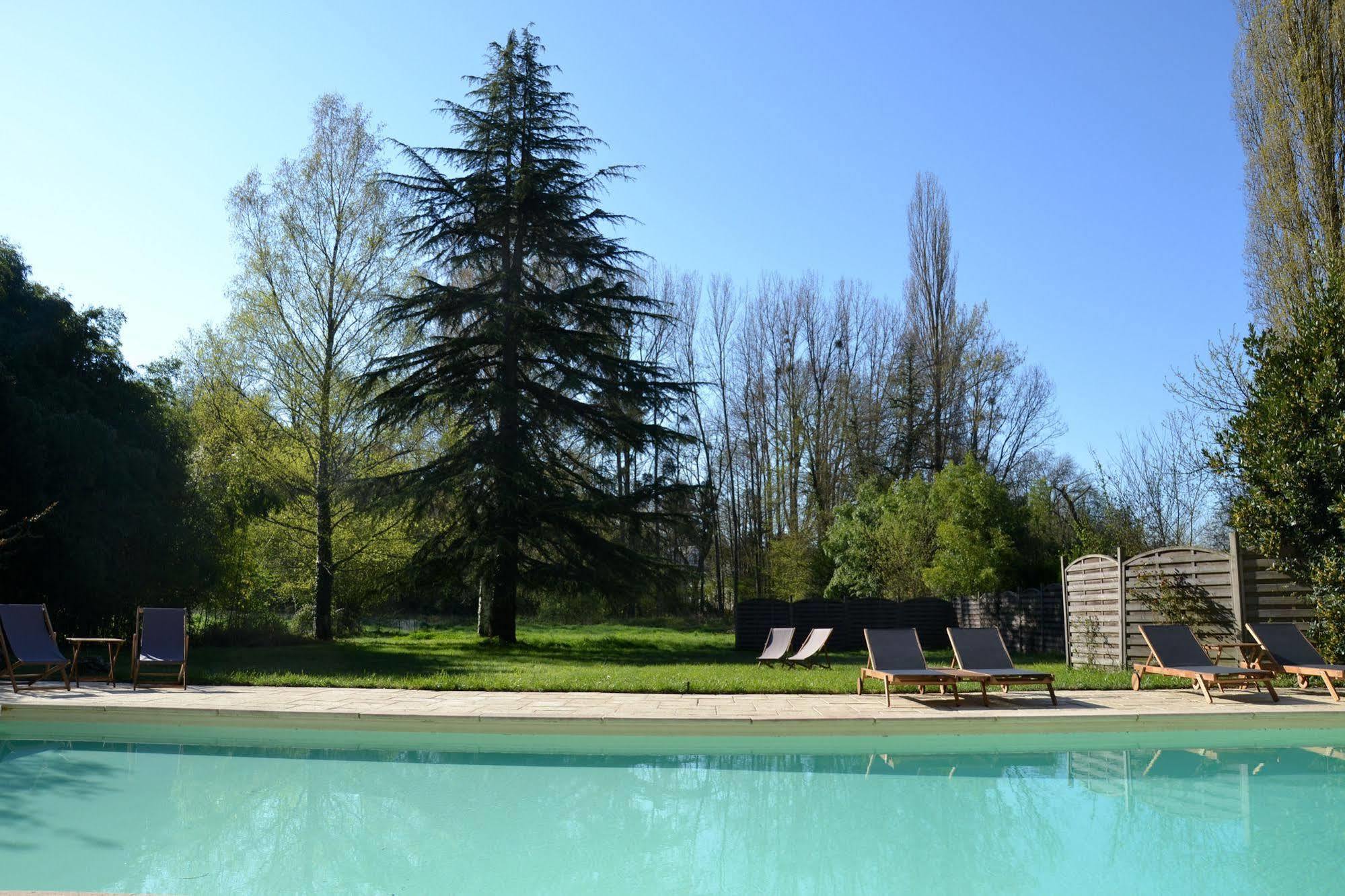 Le Clos Sainte-Marie Mesland Exterior photo